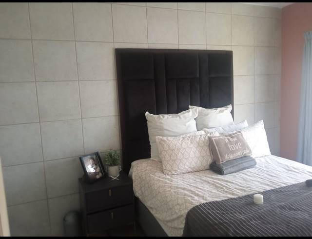 3 BEDROOM SECTIONAL TITLE FOR SALE IN BERTON PARK